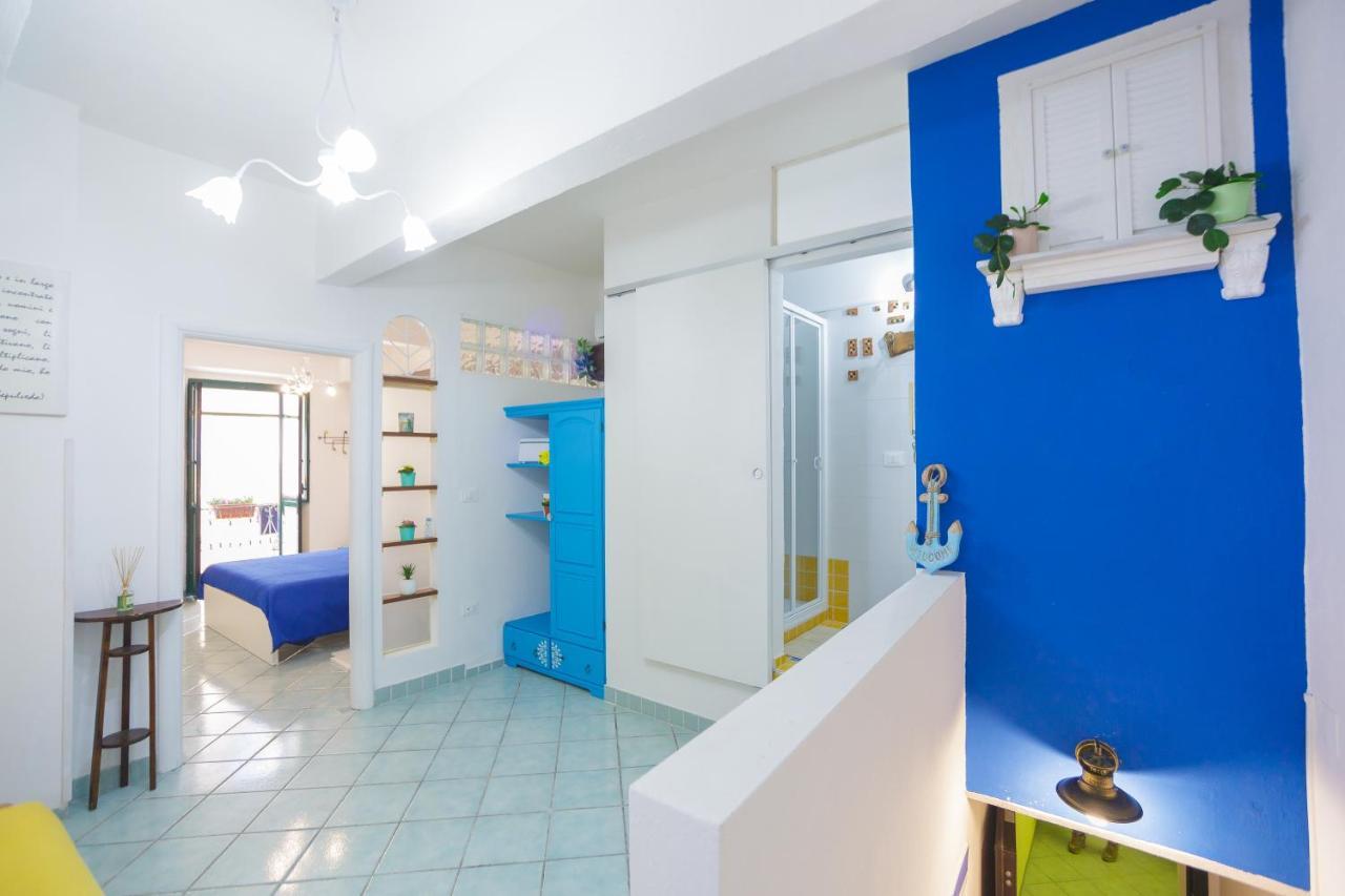 Apartamento Ti Porto Al Centro Unforgettable Moments Salerno Exterior foto