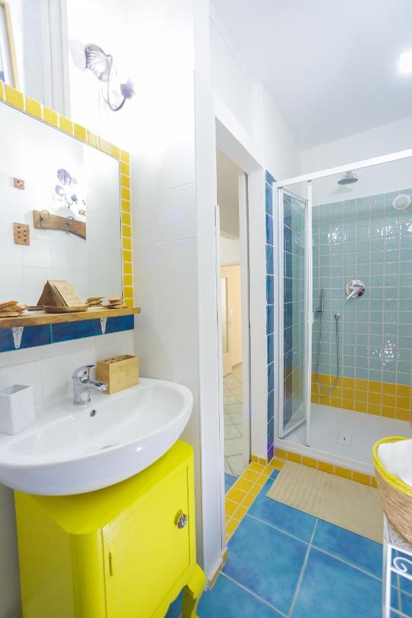Apartamento Ti Porto Al Centro Unforgettable Moments Salerno Exterior foto