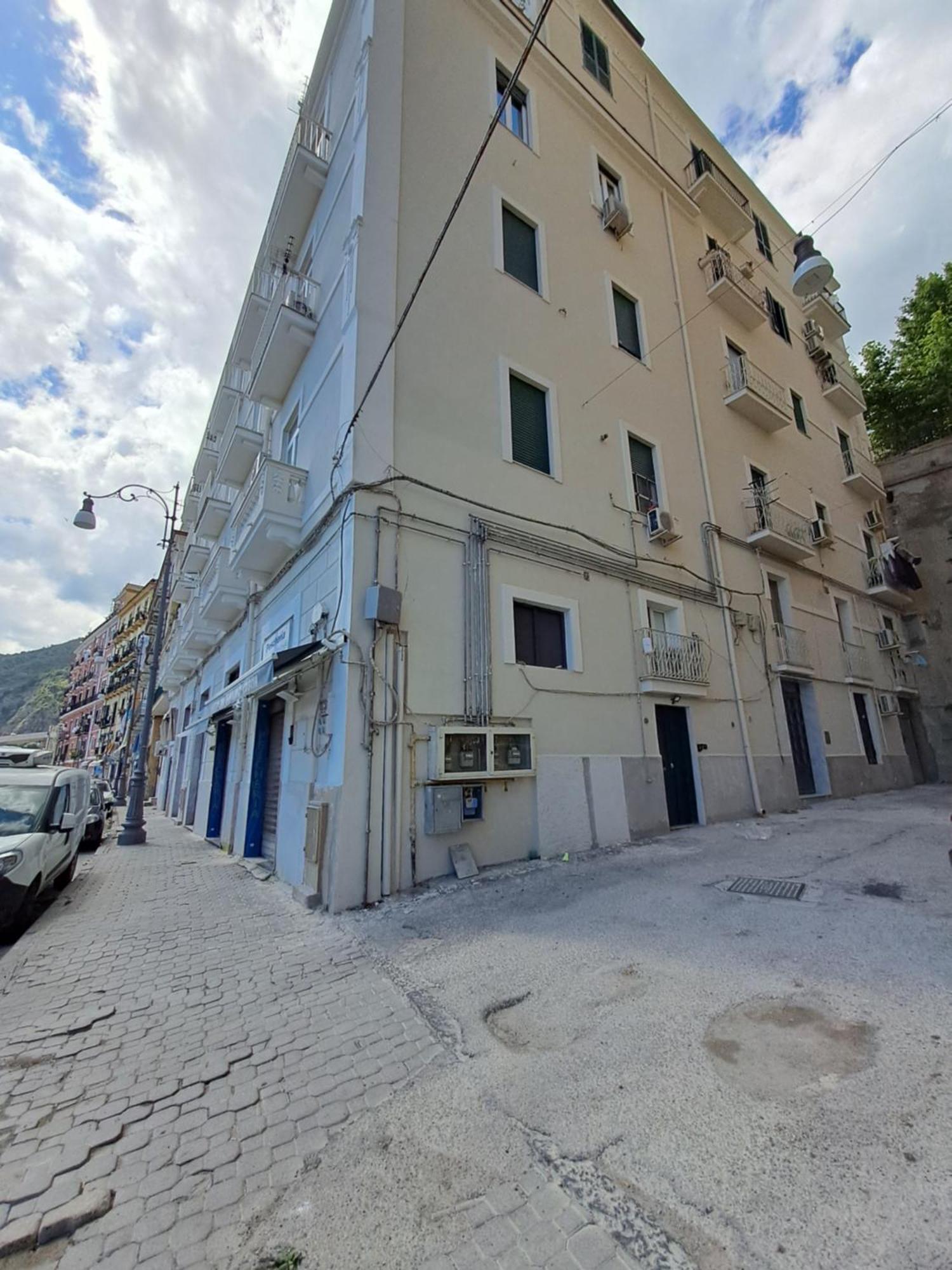 Apartamento Ti Porto Al Centro Unforgettable Moments Salerno Exterior foto